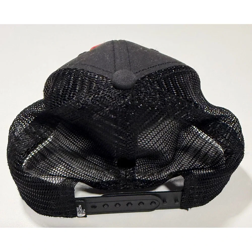 The North Face Mudder Trucker Hat Black Red Logo Patch Snapback Mesh Cap Unisex